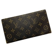 Louis Vuitton Monogram Porte