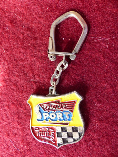 Ancien porte clé métal 