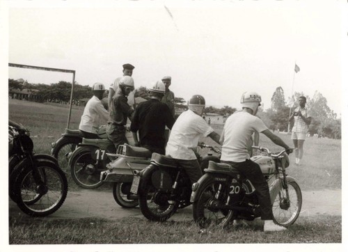 Ancienne photographie rallye - ancienne,