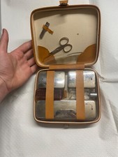 Ancien ensemble de toilette vintage 1950 de vacances ou autre voyages