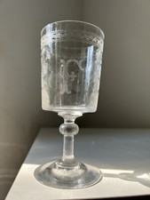 Ancien verre à pied cristal monogramme F gravé Framboises Baccarat St Louis XIX