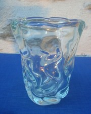 V69 Joli Vase Massif Cristal