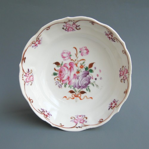 Soucoupe famille rose - soucoupe-famille, rose-