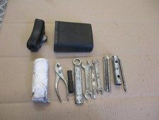 Boite outils + pochette + outils pour Honda 125 CBT - CB125T - 125 Twin