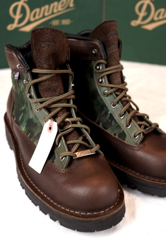 Brand new danner - new!, taylor