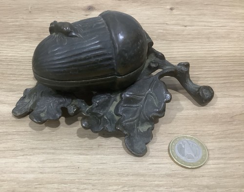Ancien cendrier porte pipe - ,