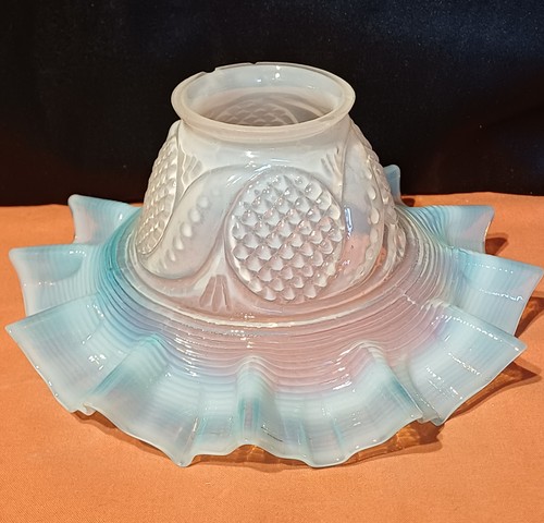 Ancienne tulipe verre opaline - tulipe,
