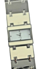 Montre Q&Q Femme Quartz Acier