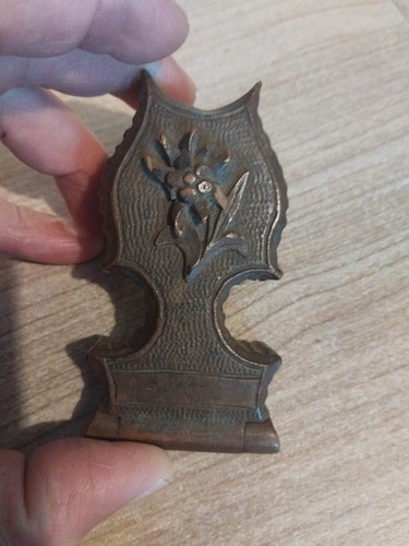 Porte gousset bois sculpté - gousset,