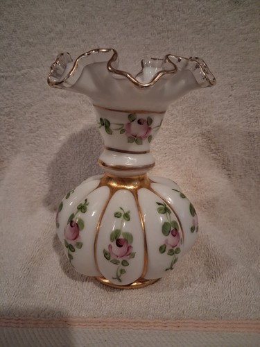 Vtg fenton charleton roses - vtg,