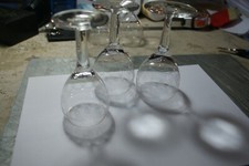 Ancien lot VERRE à pied  VIN