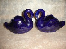  2 cygnes bleus faience