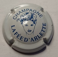 BELLE CAPSULE CHAMPAGNE LA FEE