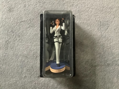 Figurine lara croft tomb - figurine,