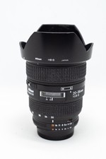 Objectif Grand Angle NIKON AF-D Nikkor 20-35mm 1:2,8 + PARE-SOLEIL HB-8 - TBE !!