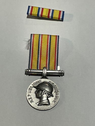 Médaille militaire hommage - militaire, au