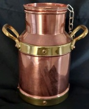 Pot À Lait En Cuivre Et Laiton Création De  Jean Paul THEVENOT