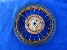 VOITURE A PEDALES ?? / Pedal car ?? - ROUE / Wheel