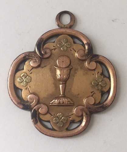 Médaille quadrilobé calice