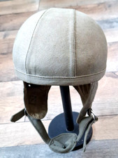 Un casque militaire  Gueneau