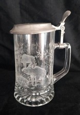CHOPE A BIERE EN VERRE ET ETAIN MOTIF SANGLIER