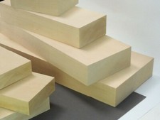 Jelutong Sculpture Bois