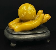 6"bouddhisme chinois Shoushan pierre sculptée Bouddha main ronde perle sculpture