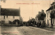 CPA MOULINS-le-MARCHE - Route
