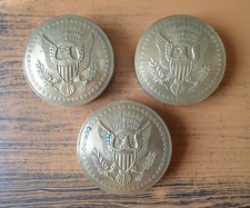 3 PORTE BAIONNETTES FACADE EN CUIVRE DOS EN  METAL