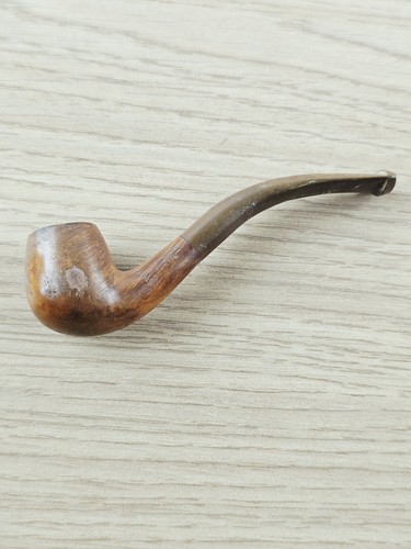 Petite pipe tabac - à,