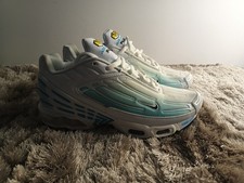 TN Tuned air blanc et bleu -