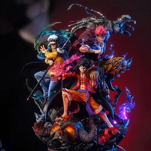 One piece figurine - figurine, three