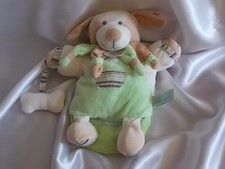 Doudou chien vert,  marionnette et son os, Doudou et compagnie (cie)