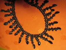 GALON brodé XIXème PERLES de JAIS Français PAMPILLE Napoléon III  300cm X 4,5 cm