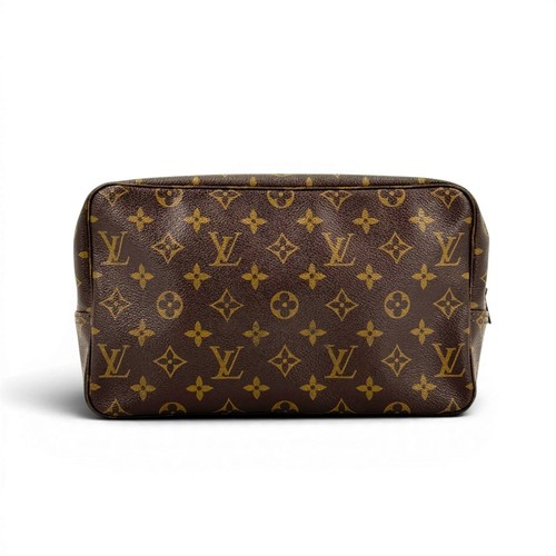 Louis vuitton trousse toilette - vuitton,