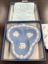 WEDGWOOD Blue Jasperware Club