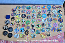 Lot  70 Pogs et kinis