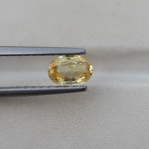 5x5 mm saphir jaune - ct,