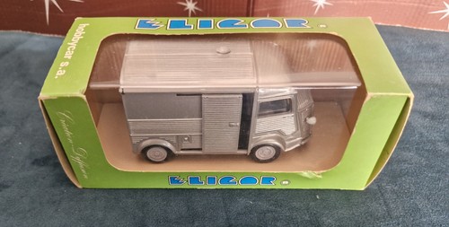 Petite voiture eligor 1300 - 1300, en