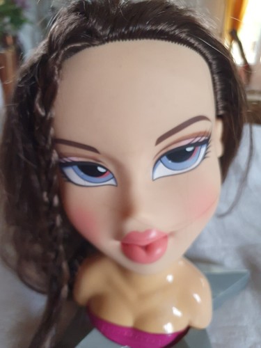 Tete coiffer bratz brune - bratz,