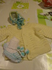 neuf 3piéces pour poupée