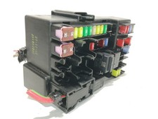 2B0Z4010F BOÎTES À FUSIBLES