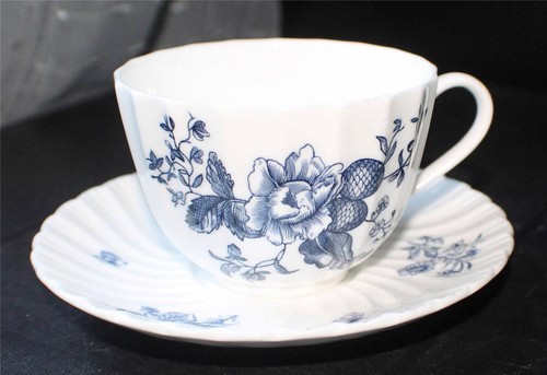 Vintage 1962 royal - royal, worcester