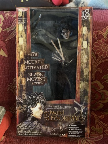 Figurine edwards aux mains - aux,