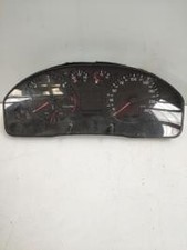 Compteur AUDI A6 2 AVANT PHASE 1 BREAK Diesel /R:109834777