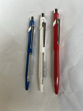 3 Stylos Caran d'Ache 849 Classic Line stylo bille Encre Bleu , neufs