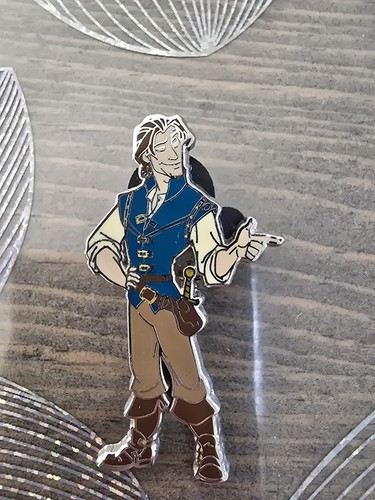 Pins disneyland paris flinn - pins,