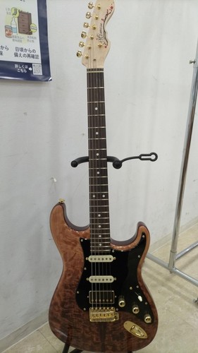 Guitare électrique momose - électrique,