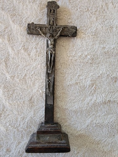 Crucifix autel calvaire - crucifix,