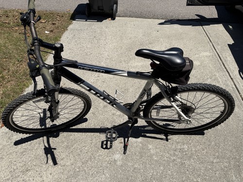 Trek 4300 mountain bike - trek,